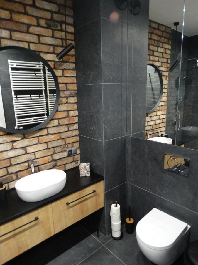 Black&White Apartment Bis - Male Garbary 8 Poznaň Exteriér fotografie